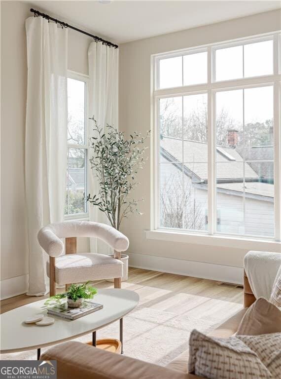 2 bedroom, 2.5 bathroom, 1,361 sq ft townhouse for sale at 1123 Knight Walk, Atlanta, GA 30318 — photo 6