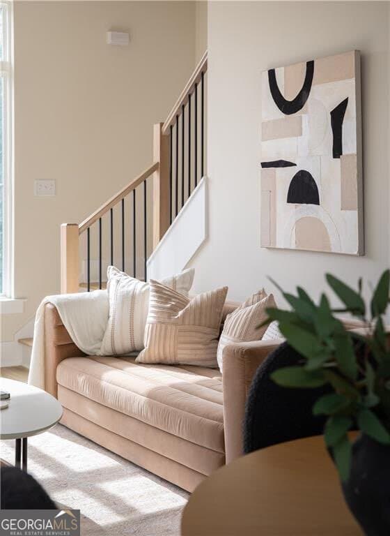 2 bedroom, 2.5 bathroom, 1,361 sq ft townhouse for sale at 1123 Knight Walk, Atlanta, GA 30318 — photo 4