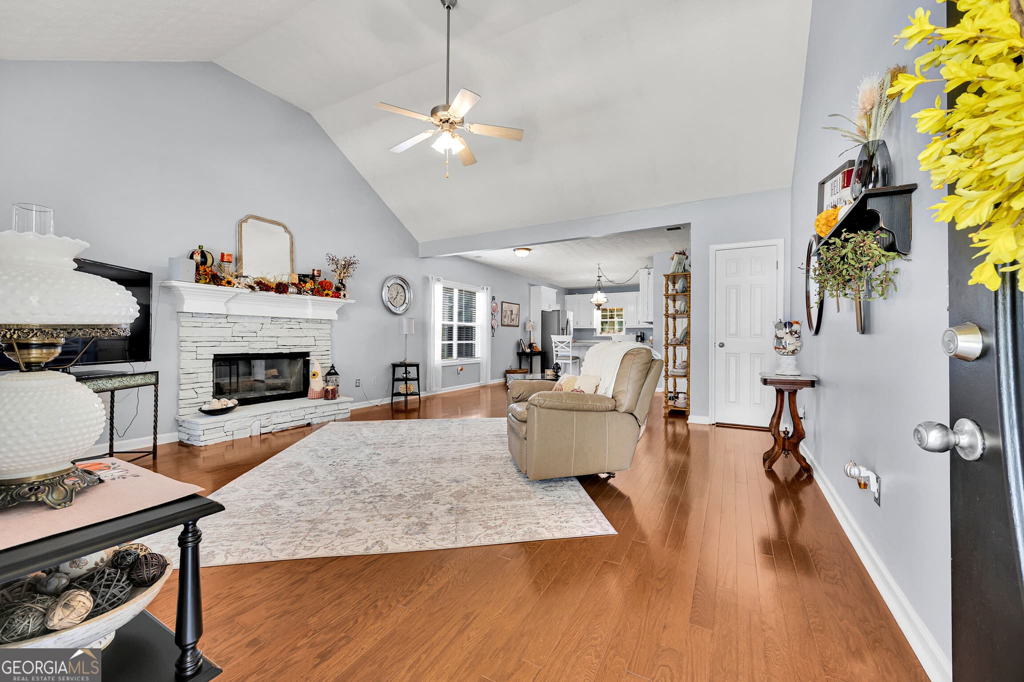 3 bedroom, 2 bathroom, 1,978 sq ft single family residence for sale at 440 Berkshire Drive, Covington, GA 30016 — photo 7
