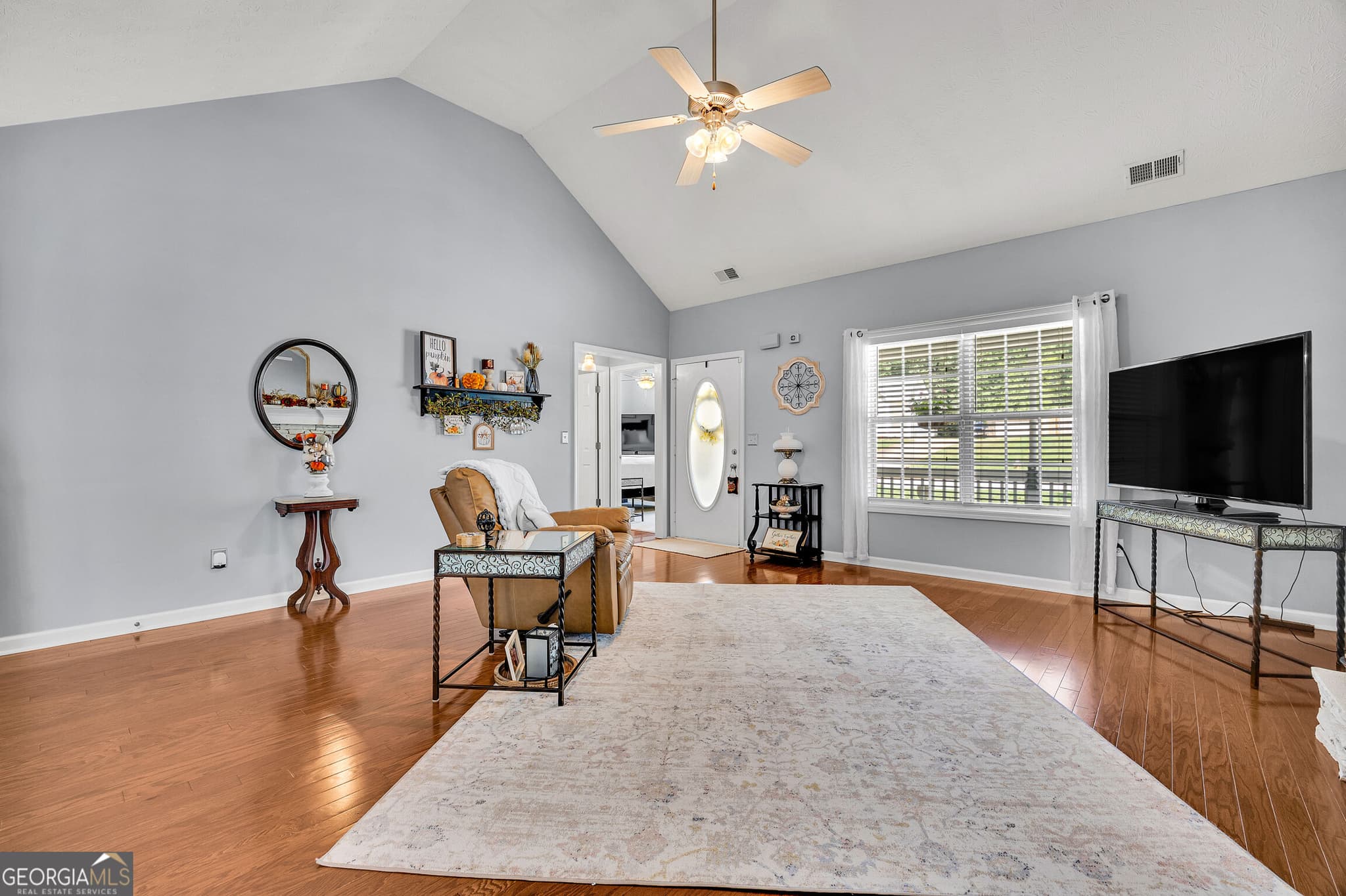 3 bedroom, 2 bathroom, 1,978 sq ft single family residence for sale at 440 Berkshire Drive, Covington, GA 30016 — photo 10