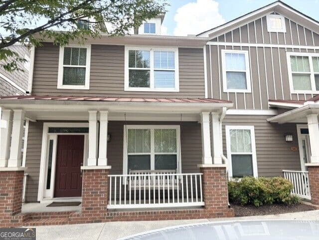 2 bedroom, 2.5 bathroom, 1,670 sq ft townhouse for sale at 266 16th Street, Atlanta, GA 30363 — photo 1 of 34