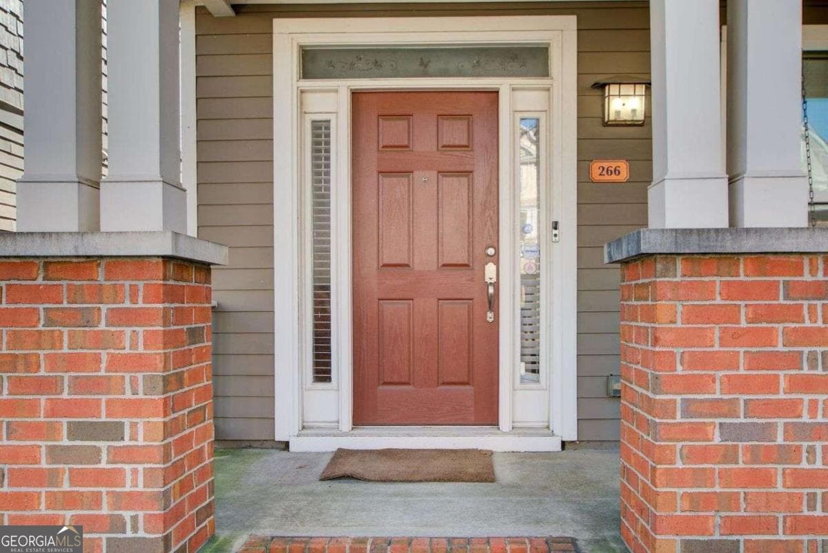 2 bedroom, 2.5 bathroom, 1,670 sq ft townhouse for sale at 266 16th Street, Atlanta, GA 30363 — photo 4