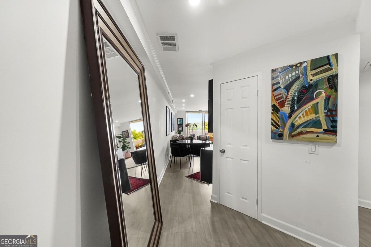 1 bedroom, 1 bathroom, 814 sq ft condominium for rent at 1501 Clairmont Road 1210, Decatur, GA 30033 for $2,150 a month — photo 1 of 1