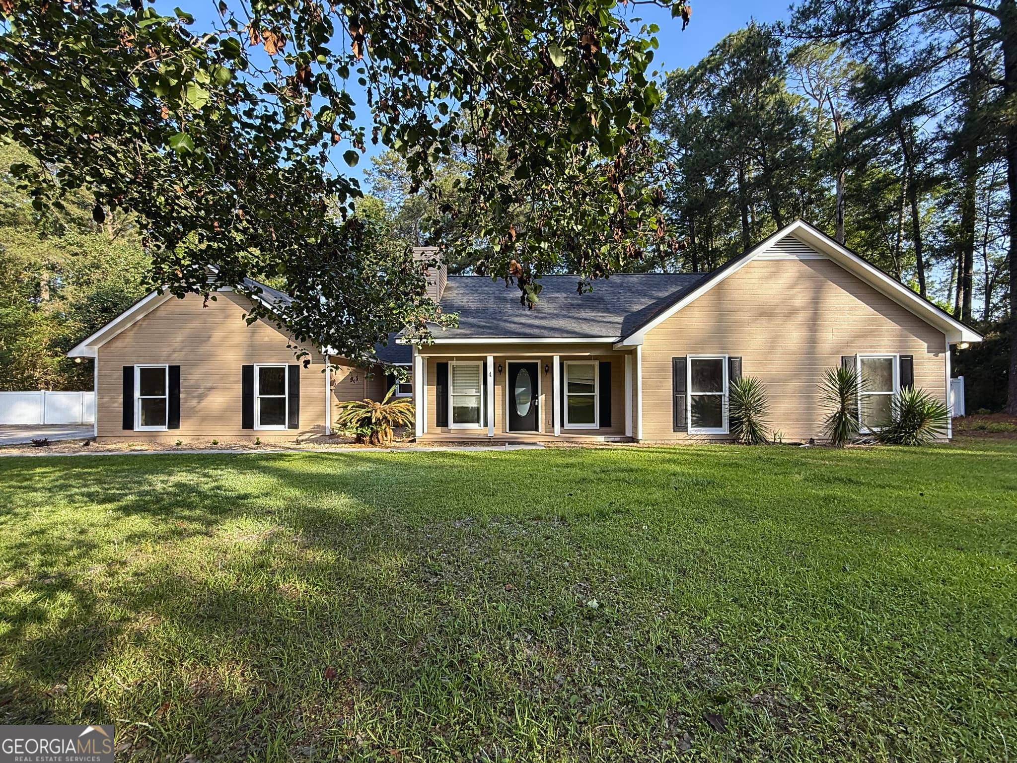 3 bedroom, 2 bathroom, 2,274 sq ft single family residence sold at 4 Adrian Court, Statesboro, GA 30458