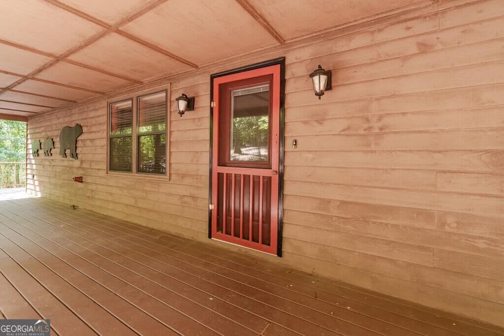 3 bedroom, 3 bathroom, 2,464 sq ft cabin,single family residence for sale at 191 Deer Run Road, Blairsville, GA 30512 — photo 6
