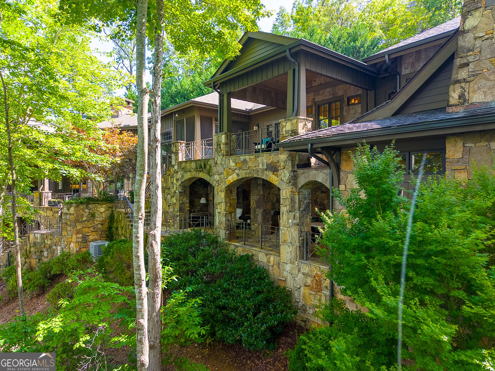 6 bedroom, 6.5 bathroom, 7,033 sq ft single family residence for sale at 41 Lady Bug Lane, Clayton, GA 30525 — photo 9
