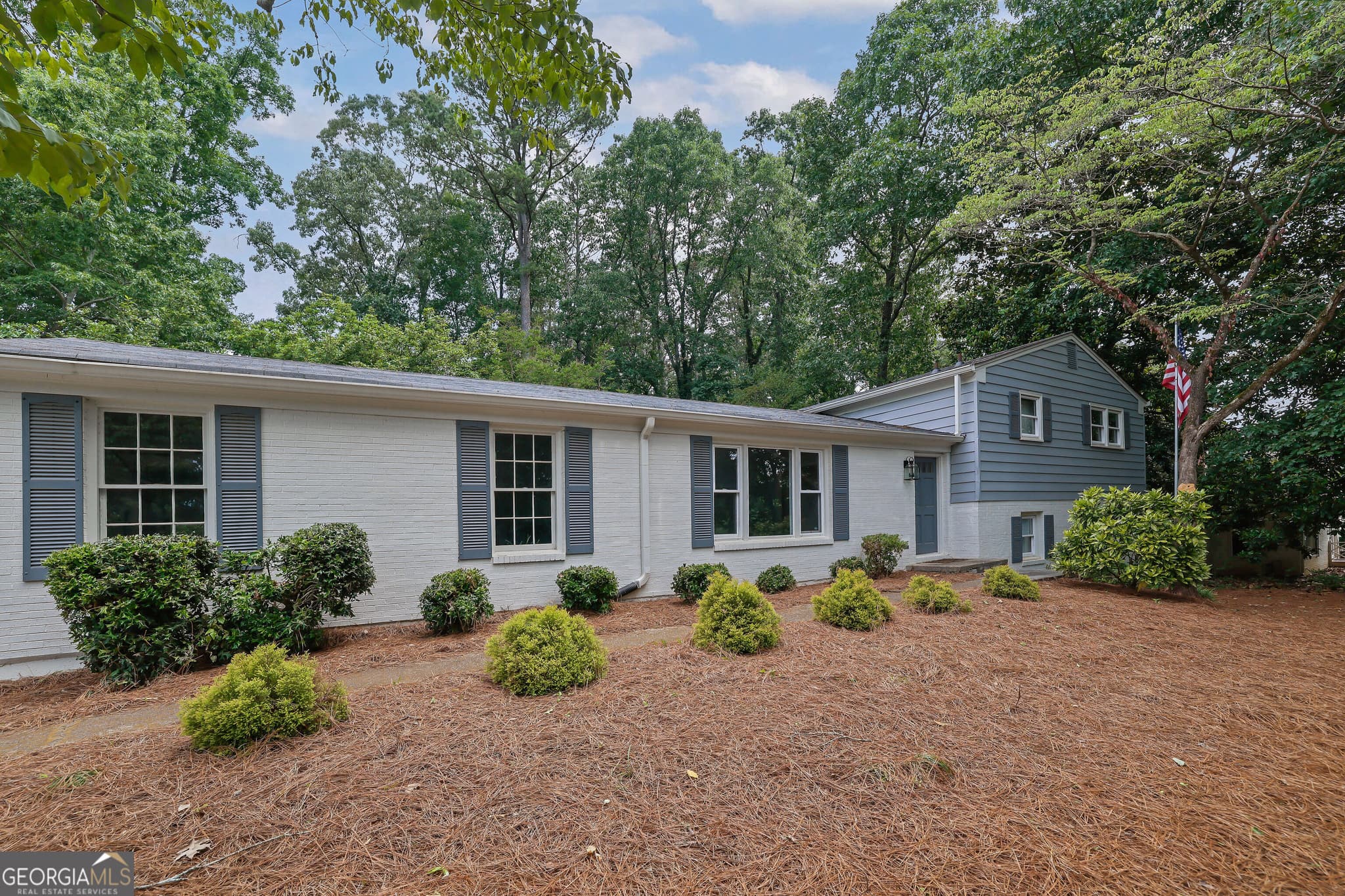 4 bedroom, 3 bathroom, 2,098 sq ft single family residence sold at 2891 Canton Hills Drive, Marietta, GA 30062