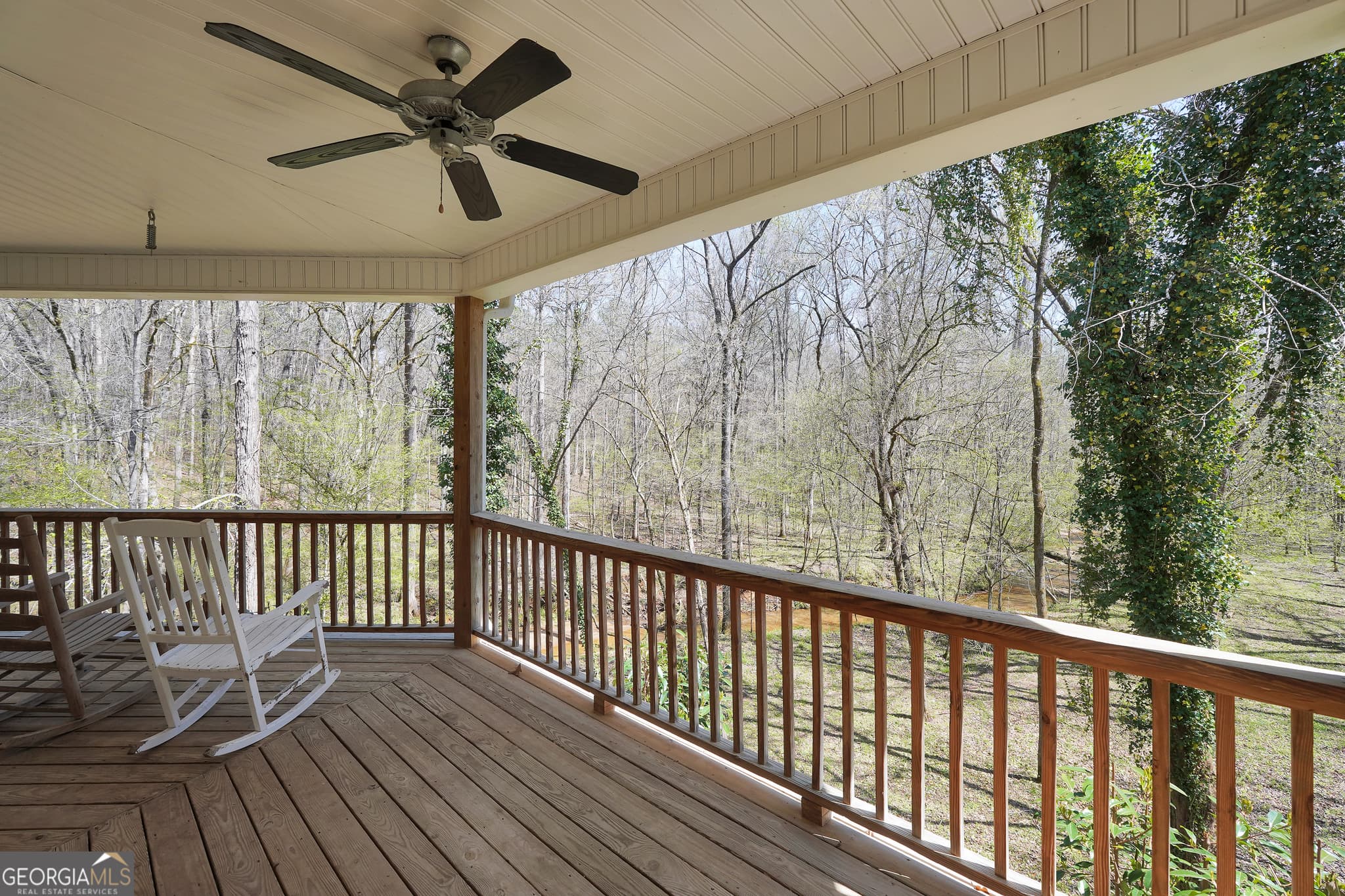 4 bedroom, 4 bathroom, 3,759 sq ft single family residence for sale at 404 Blue Store Road, Forsyth, GA 31029 — photo 8