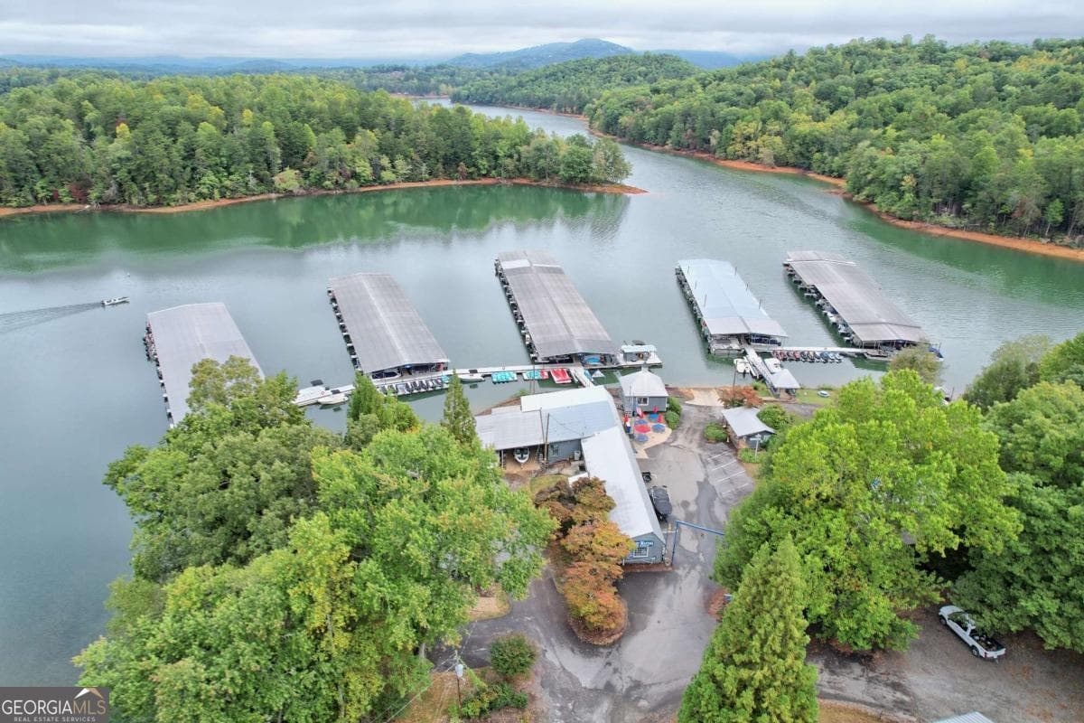 3 bedroom, 2 bathroom cabin,single family residence for sale at 521 Sunnyside Road, Hiawassee, GA 30546 — photo 7
