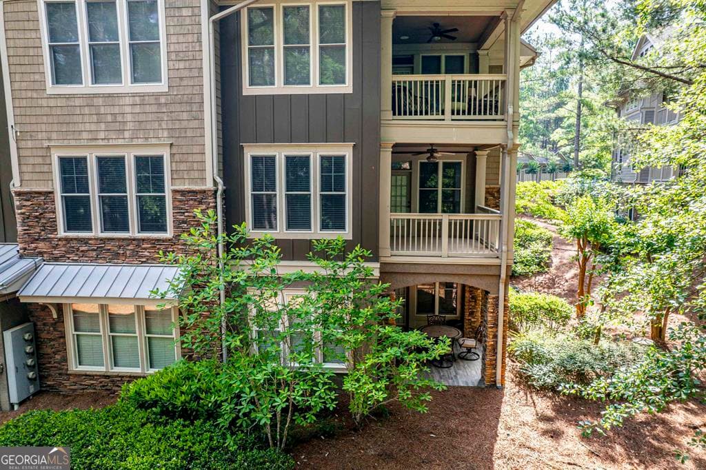 2 bedroom, 3 bathroom, 1,521 sq ft condominium for sale at 1020C Tailwater, Greensboro, GA 30642 — photo 10