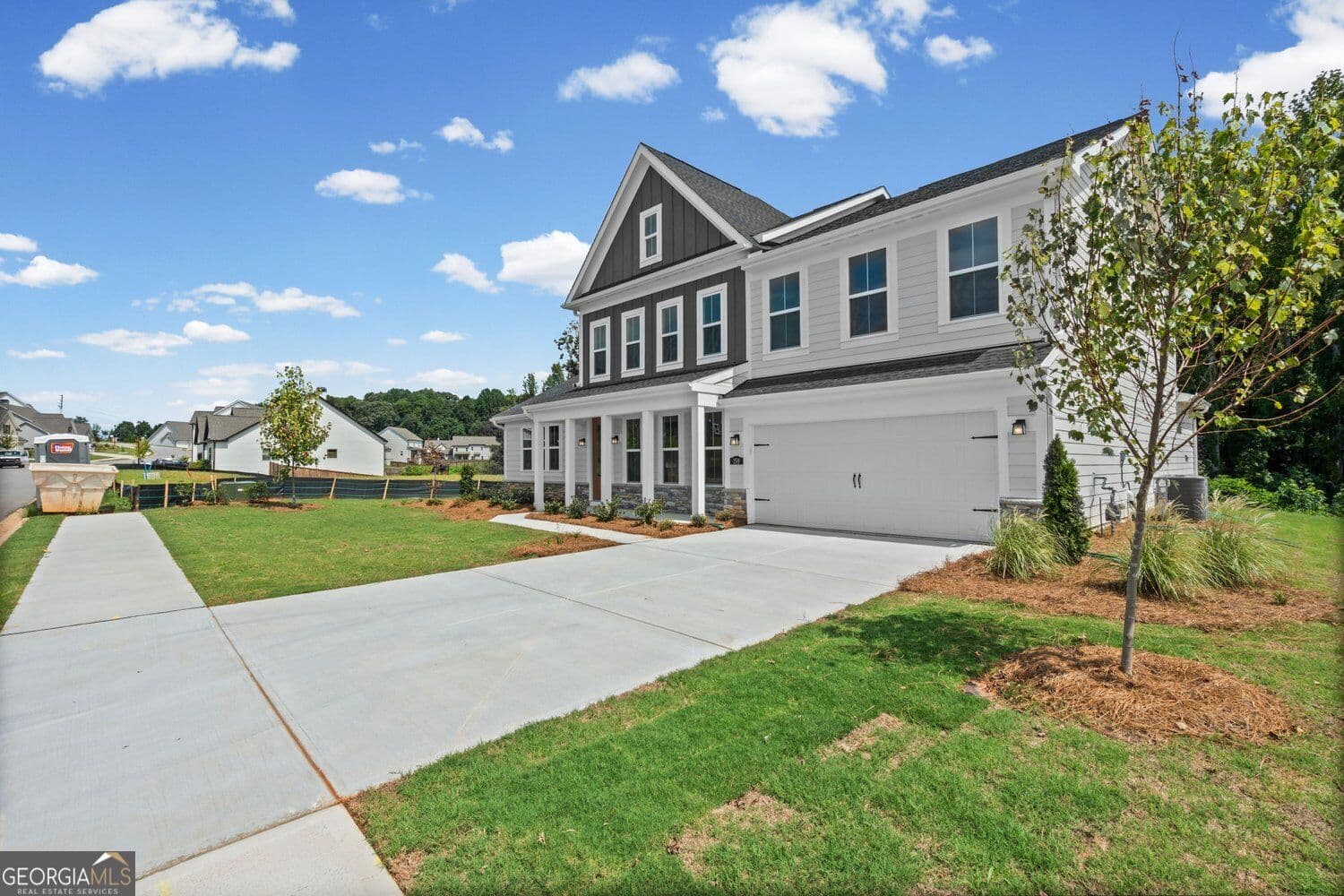 5 bedroom, 3.5 bathroom, 3,259 sq ft single family residence for sale at 159 Hidden Fields Way, Hoschton, GA 30548 — photo 9