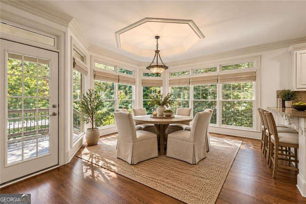 5 bedroom, 6 bathroom, 7,207 sq ft single family residence for sale at 2480 Flint Creek Drive, Cumming, GA 30041 — photo 8