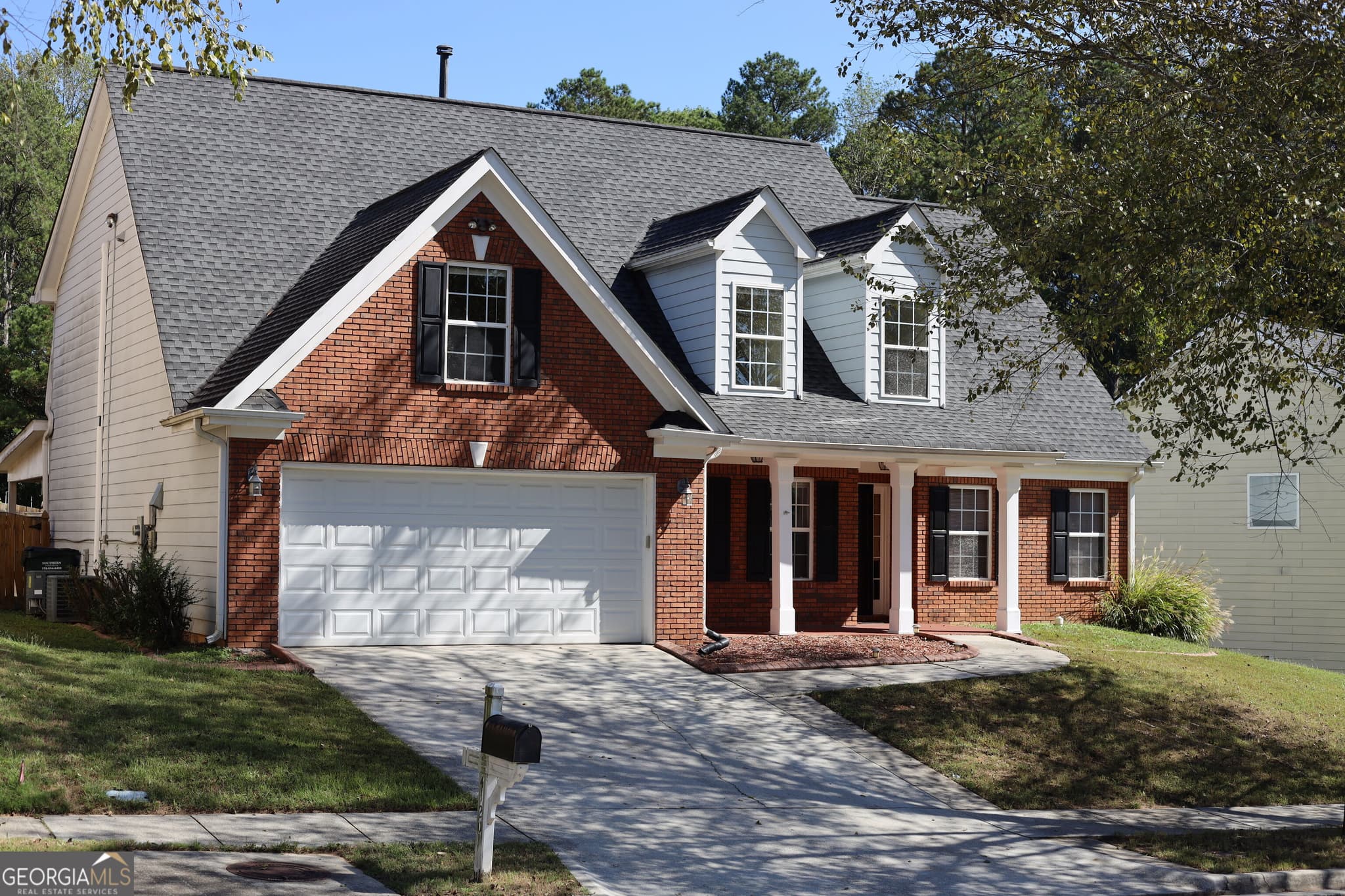 4 bedroom, 2.5 bathroom, 2,274 sq ft single family residence for sale at 4120 Savannah Ridge Trace, Loganville, GA 30052