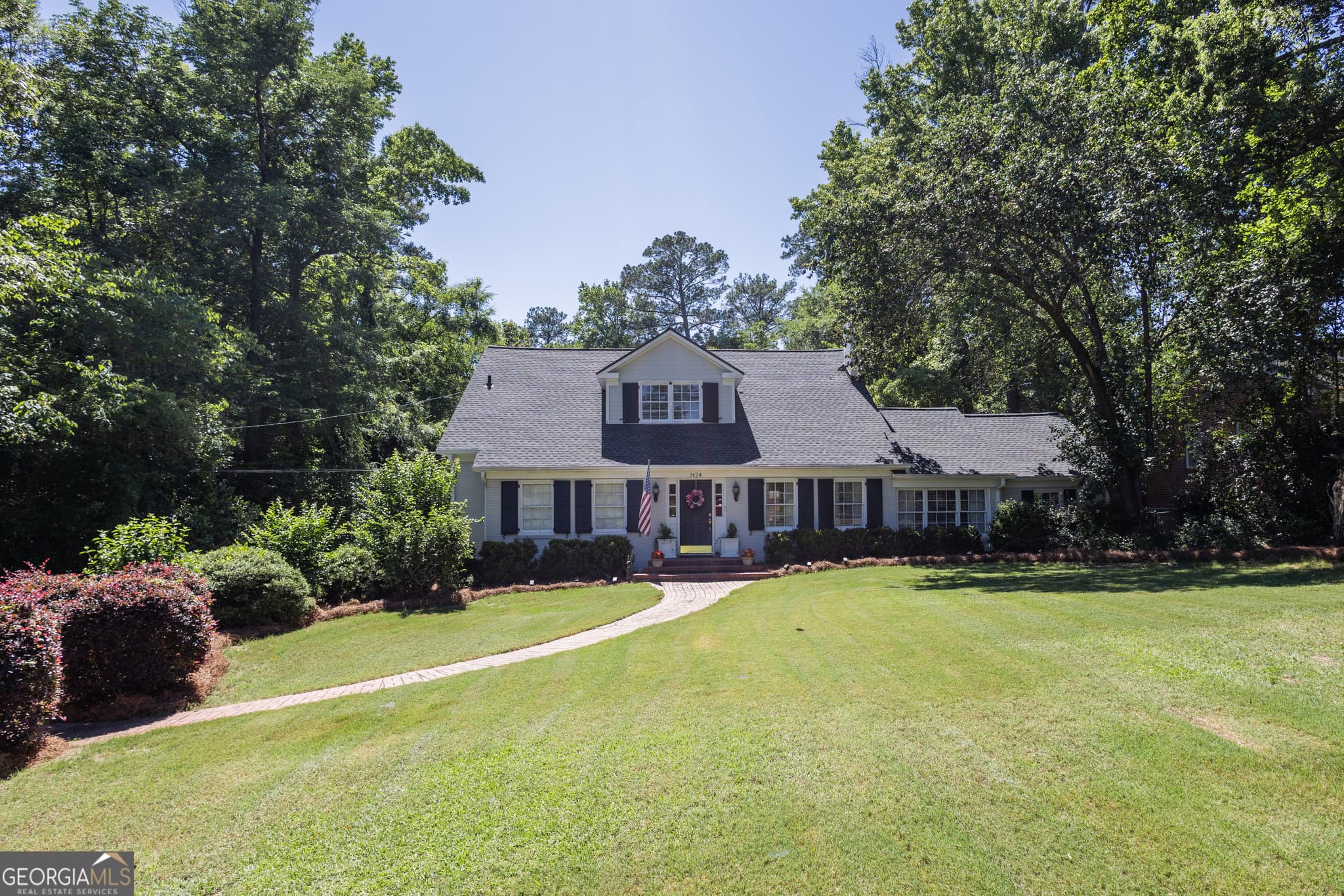 3 bedroom, 4 bathroom, 2,731 sq ft single family residence for sale at 1424 Waverland Drive, Macon, GA 31211 — photo 6
