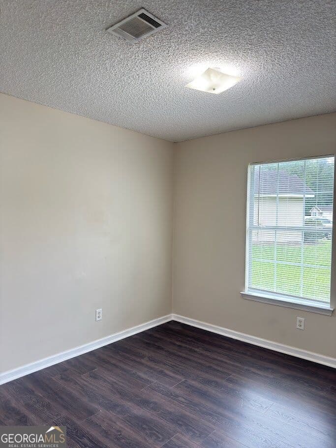 3 bedroom, 2 bathroom, 1,116 sq ft duplex for rent at 119 Sapalo Drive, St. Marys, GA 31558 for $1,525 a month — photo 6