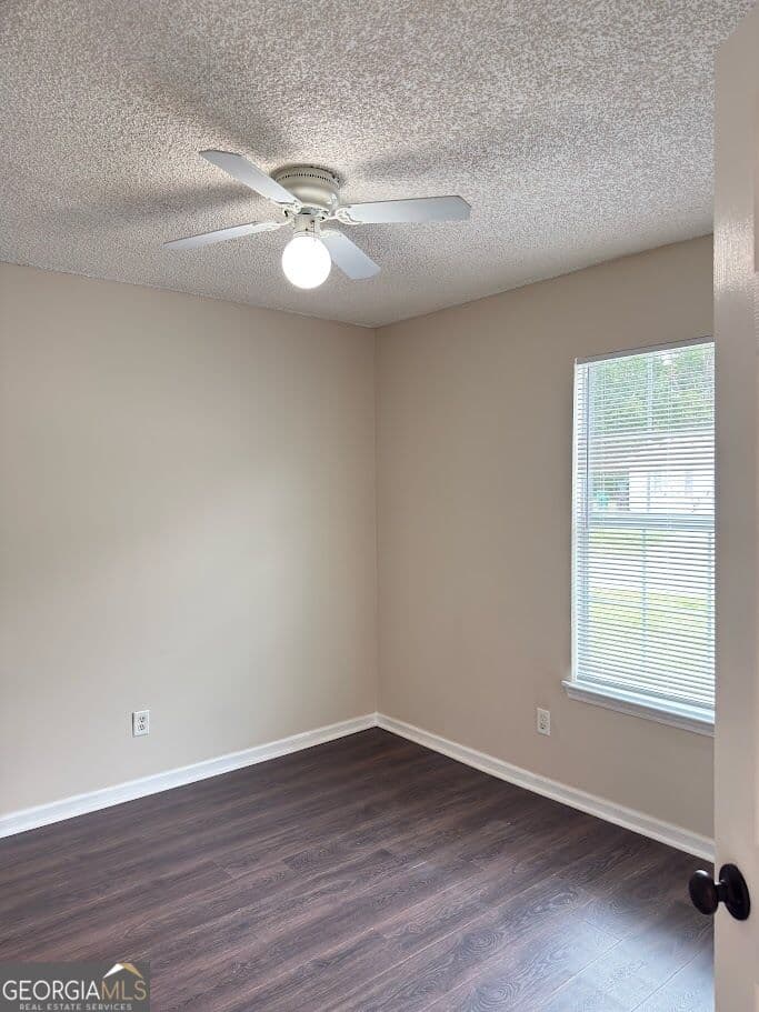 3 bedroom, 2 bathroom, 1,116 sq ft duplex for rent at 119 Sapalo Drive, St. Marys, GA 31558 for $1,525 a month — photo 4