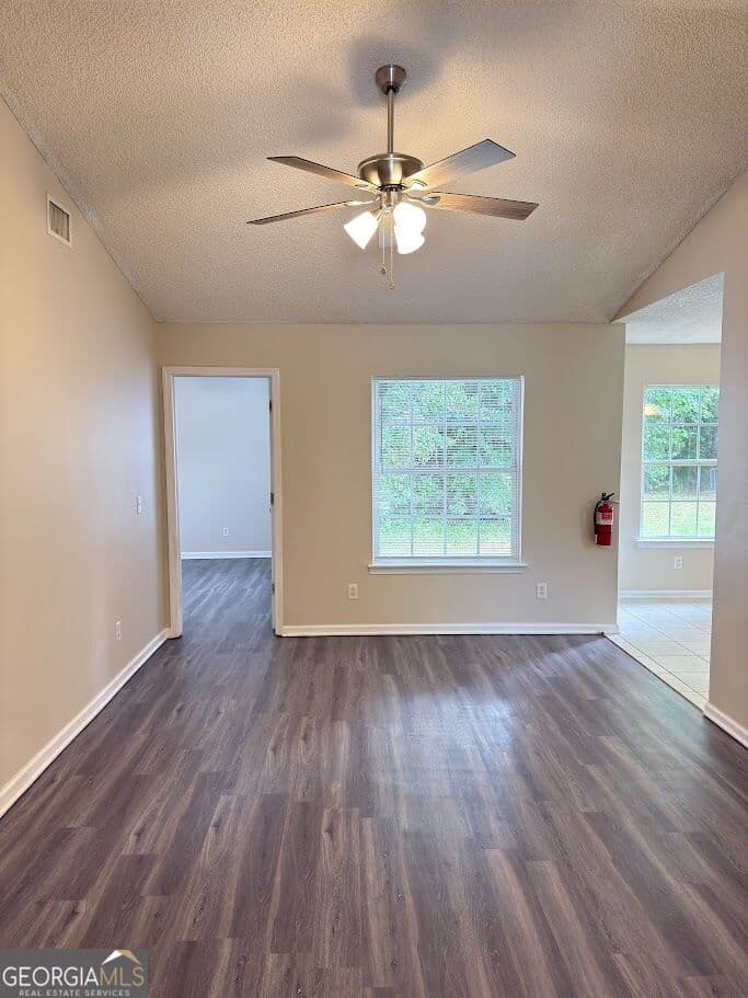 3 bedroom, 2 bathroom, 1,116 sq ft duplex for rent at 119 Sapalo Drive, St. Marys, GA 31558 for $1,525 a month — photo 8
