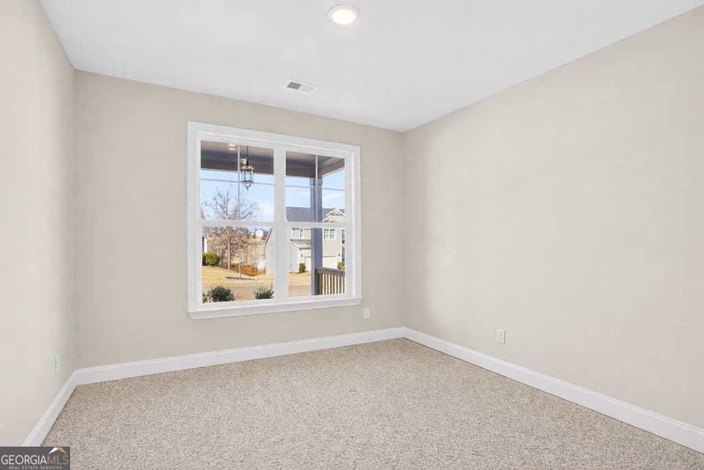 5 bedroom, 3.5 bathroom single family residence for sale at 140 Classic Overlook, Homer, GA 30547 — photo 6