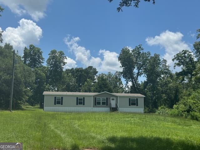 3 bedroom, 2 bathroom, 1,904 sq ft manufactured home,single family residence for sale at 2428 Gibson Road, Albany, GA 31705