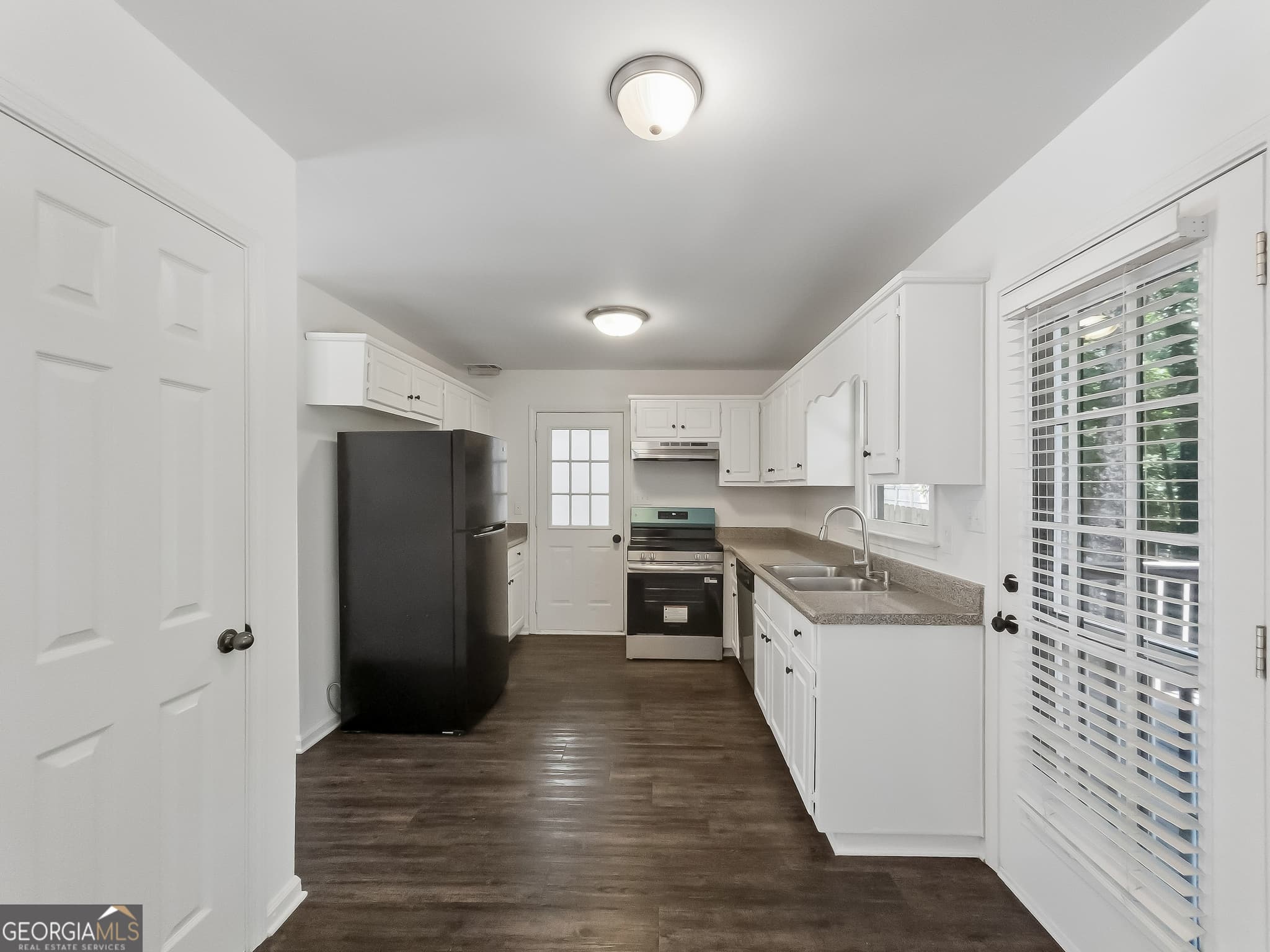 3 bedroom, 2.5 bathroom, 1,326 sq ft single family residence for sale at 235 Wakefield Trace, Athens, GA 30605 — photo 7