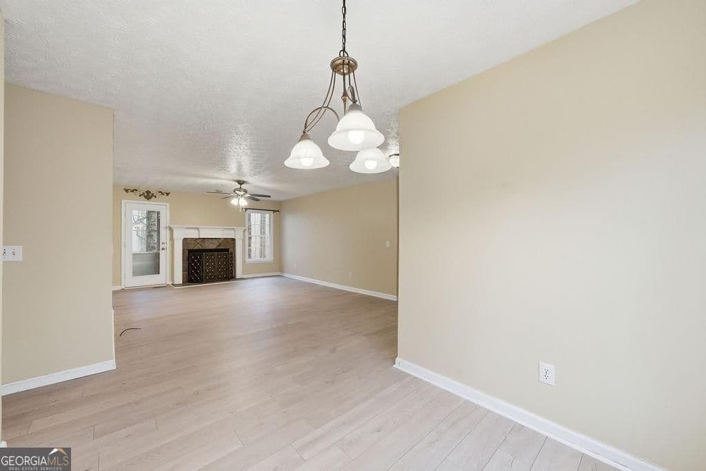 3 bedroom, 3 bathroom, 1,506 sq ft single family residence for sale at 164 Mossburg Trail, Jasper, GA 30143 — photo 9