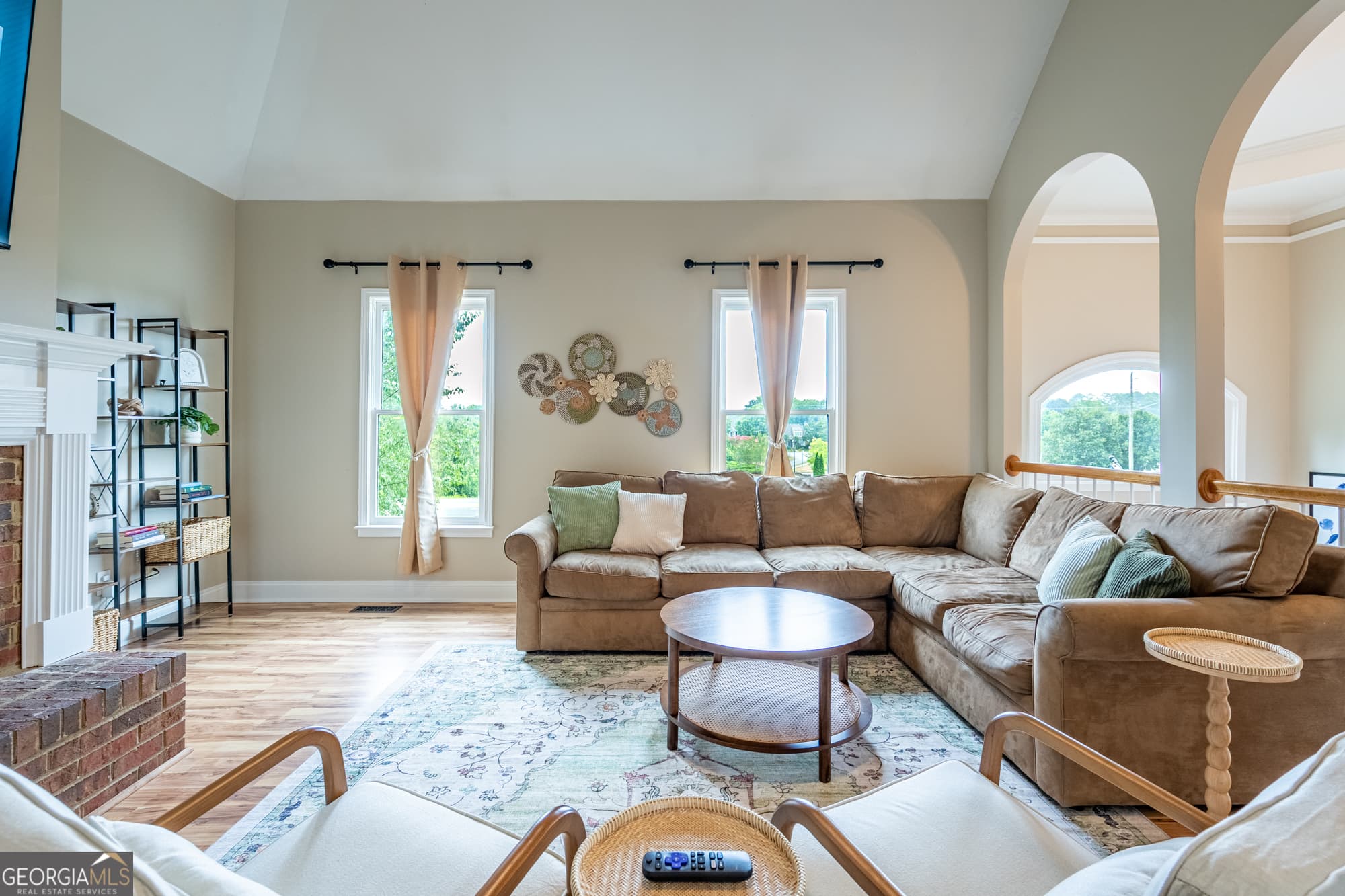 4 bedroom, 3 bathroom single family residence for rent at 1 Carrington Drive, Cartersville, GA 30120 for $5,567 a month — photo 6