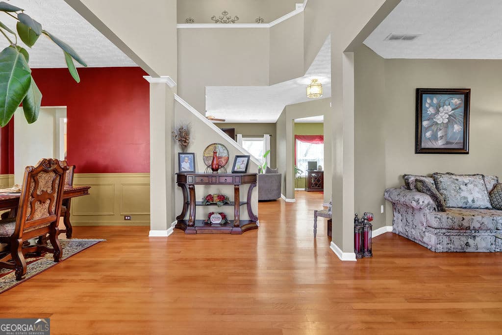 5 bedroom, 2.5 bathroom, 2,907 sq ft single family residence for sale at 2337 Longmont Drive, Lawrenceville, GA 30044 — photo 4