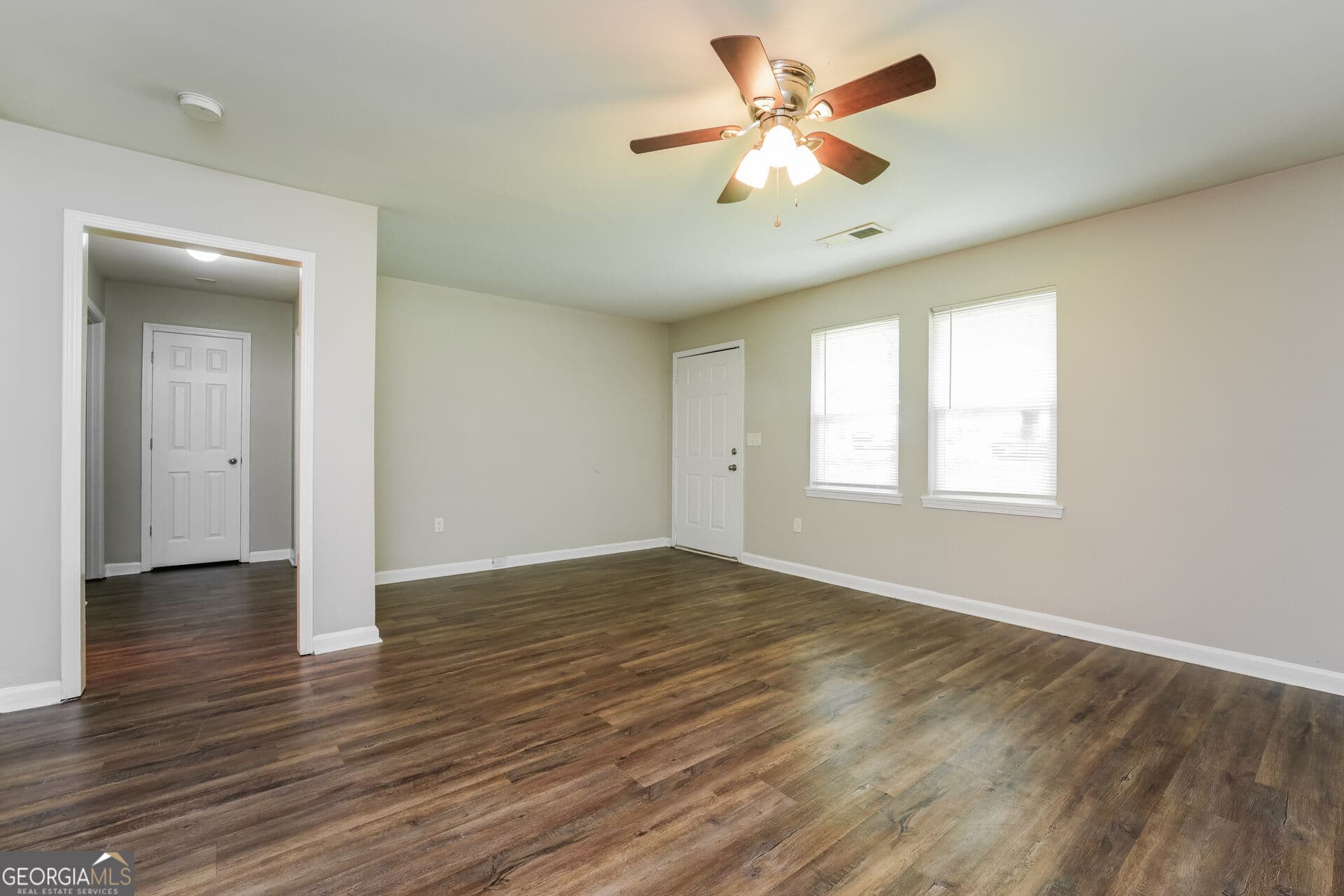 2 bedroom, 1 bathroom, 972 sq ft duplex for rent at 250 North Bluff Road, Athens, GA 30607 for $1,255 a month — photo 5
