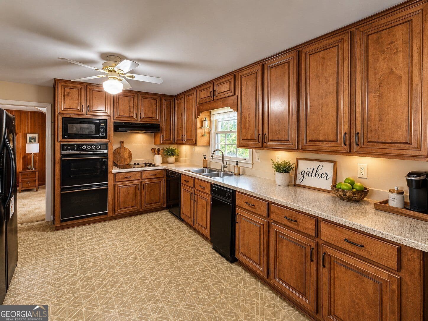 4 bedroom, 3 bathroom, 2,500 sq ft single family residence for sale at 2523 Andover Drive, Atlanta, GA 30360 — photo 3