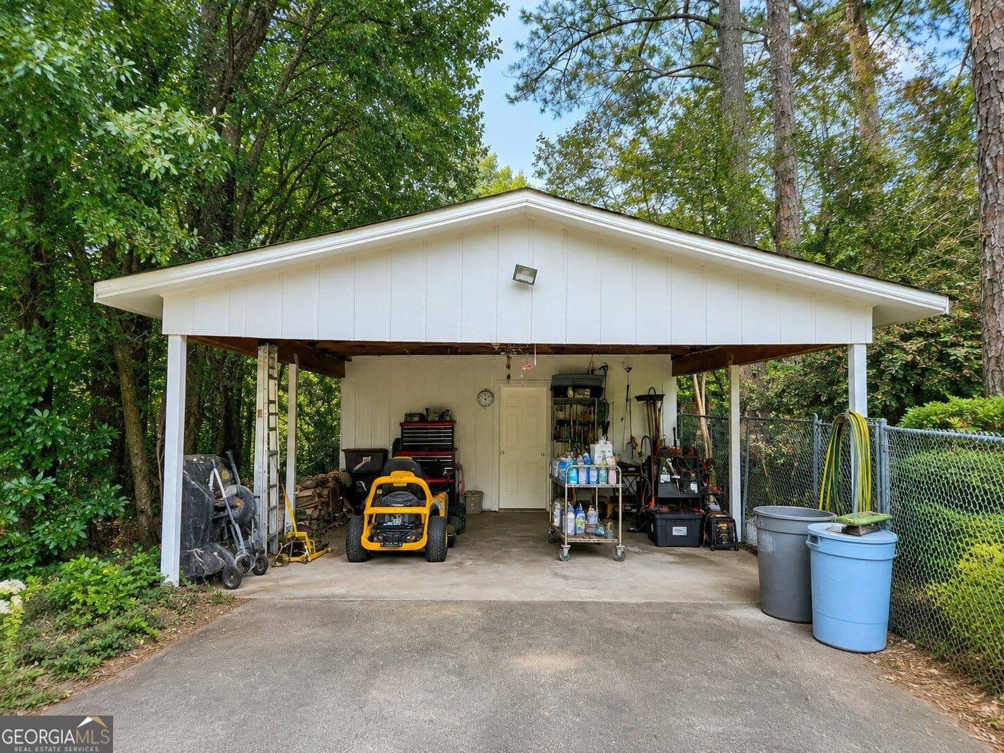 4 bedroom, 3 bathroom, 2,500 sq ft single family residence for sale at 2523 Andover Drive, Atlanta, GA 30360 — photo 10