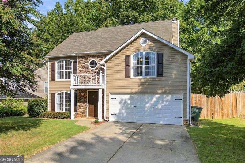 3 bedroom, 2.5 bathroom, 1,816 sq ft single family residence for sale at 4458 High Gate Drive, Acworth, GA 30101