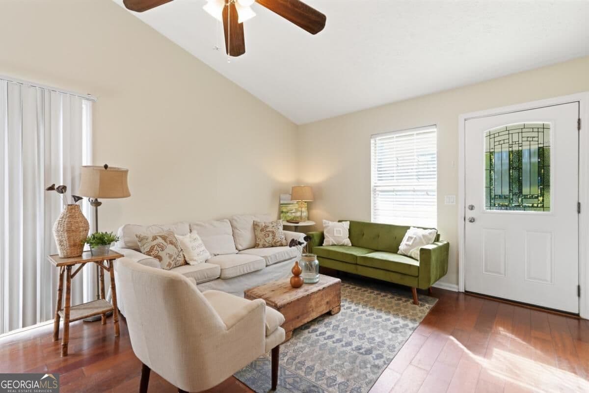 3 bedroom, 2 bathroom single family residence for sale at 2 E White Hawthorne Drive, Savannah, GA 31419 — photo 3