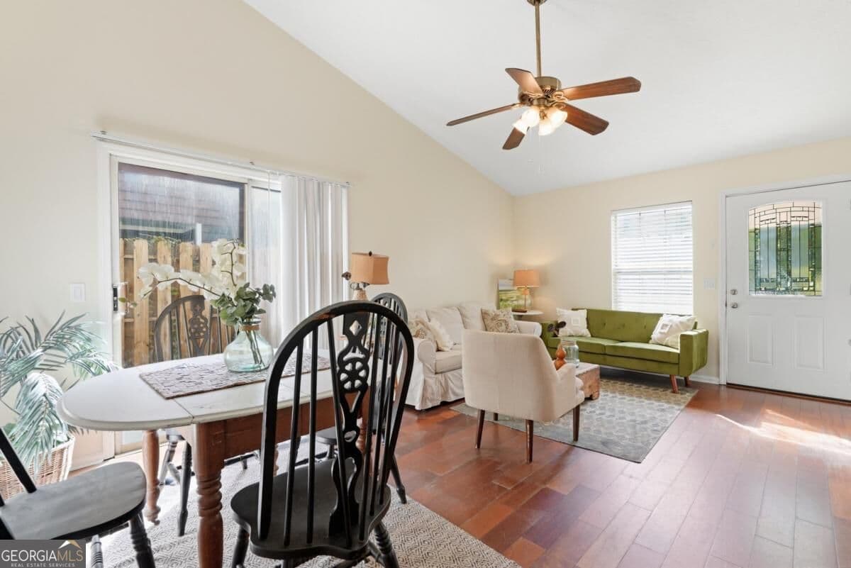 3 bedroom, 2 bathroom single family residence for sale at 2 E White Hawthorne Drive, Savannah, GA 31419 — photo 8