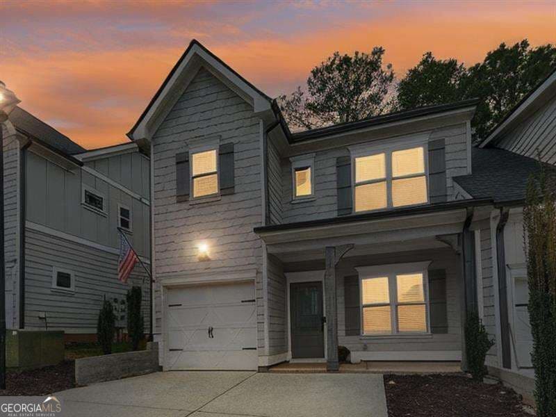3 bedroom, 2.5 bathroom, 2,266 sq ft townhouse for sale at 43 Towne Villas Drive 7, Jasper, GA 30143 — photo 2