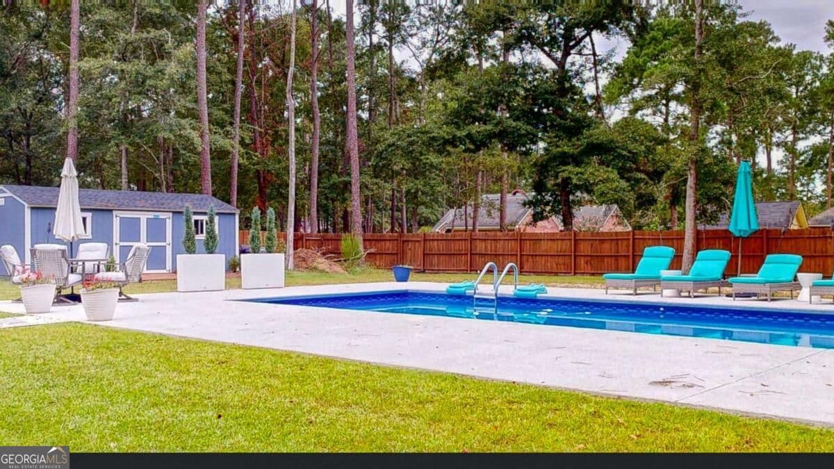 3 bedroom, 2.5 bathroom, 2,705 sq ft single family residence for sale at 129 Palmetto Drive, Rincon, GA 31326 — photo 2