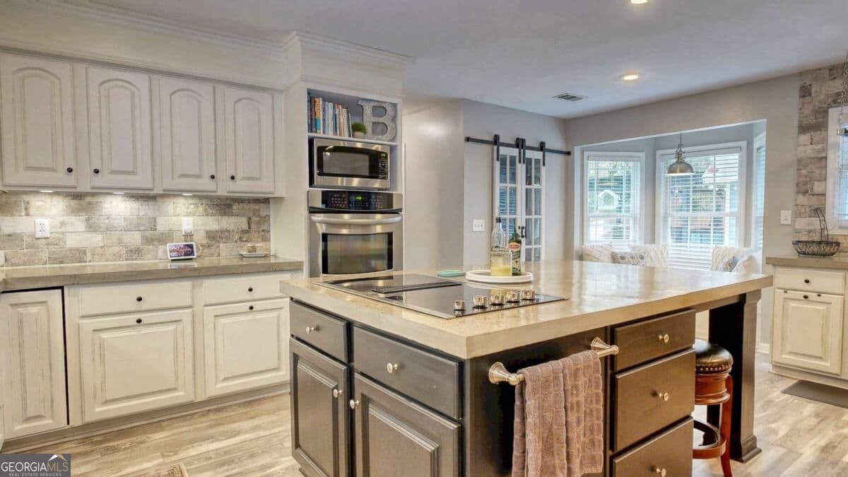 3 bedroom, 2.5 bathroom, 2,705 sq ft single family residence for sale at 129 Palmetto Drive, Rincon, GA 31326 — photo 7