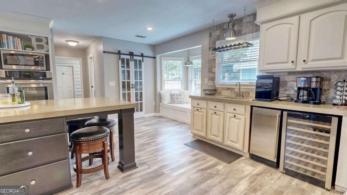 3 bedroom, 2.5 bathroom, 2,705 sq ft single family residence for sale at 129 Palmetto Drive, Rincon, GA 31326 — photo 5