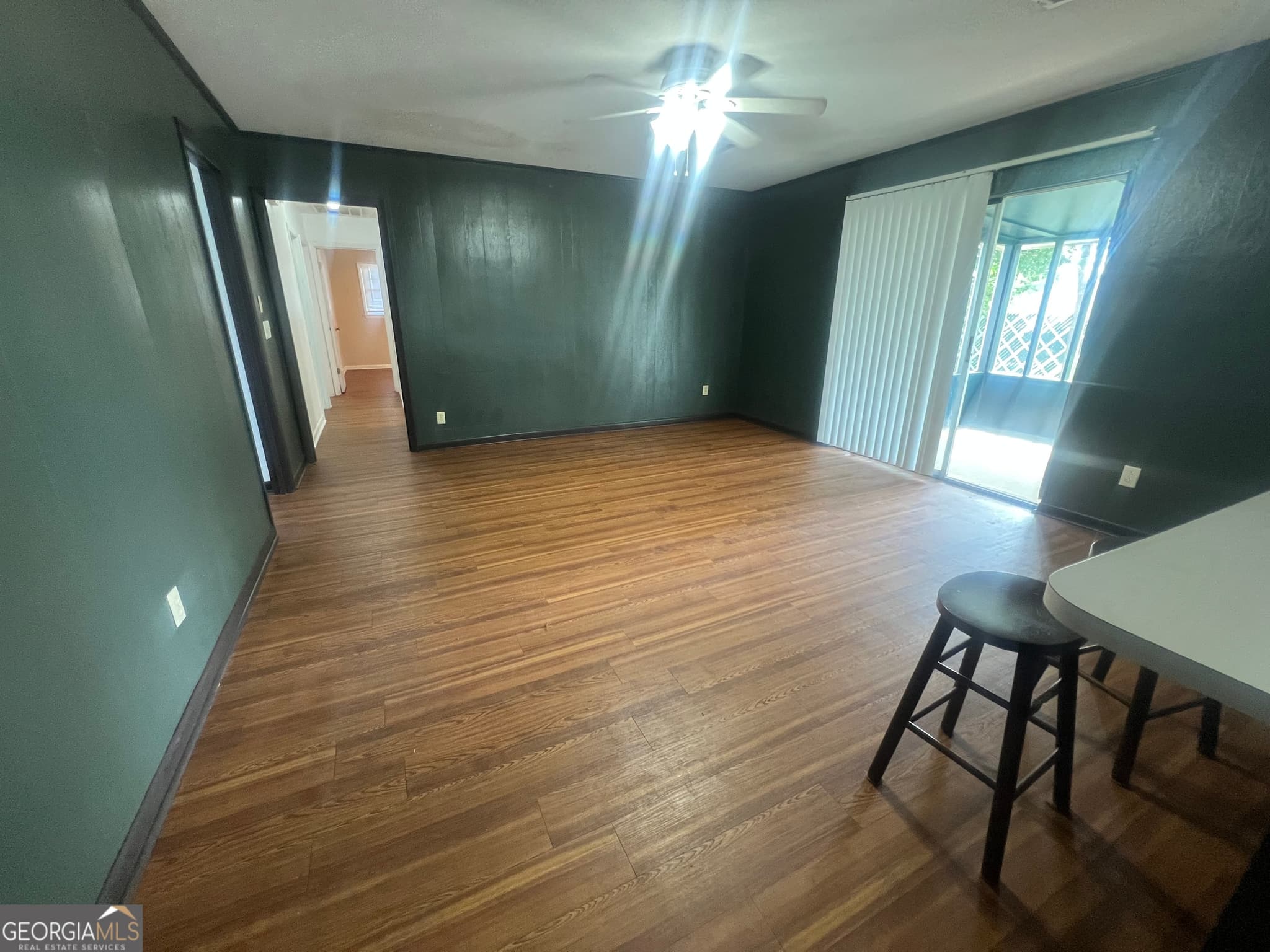 3 bedroom, 2 bathroom, 1,480 sq ft single family residence for sale at 2103 Aimwell Road, Vidalia, GA 30474 — photo 5