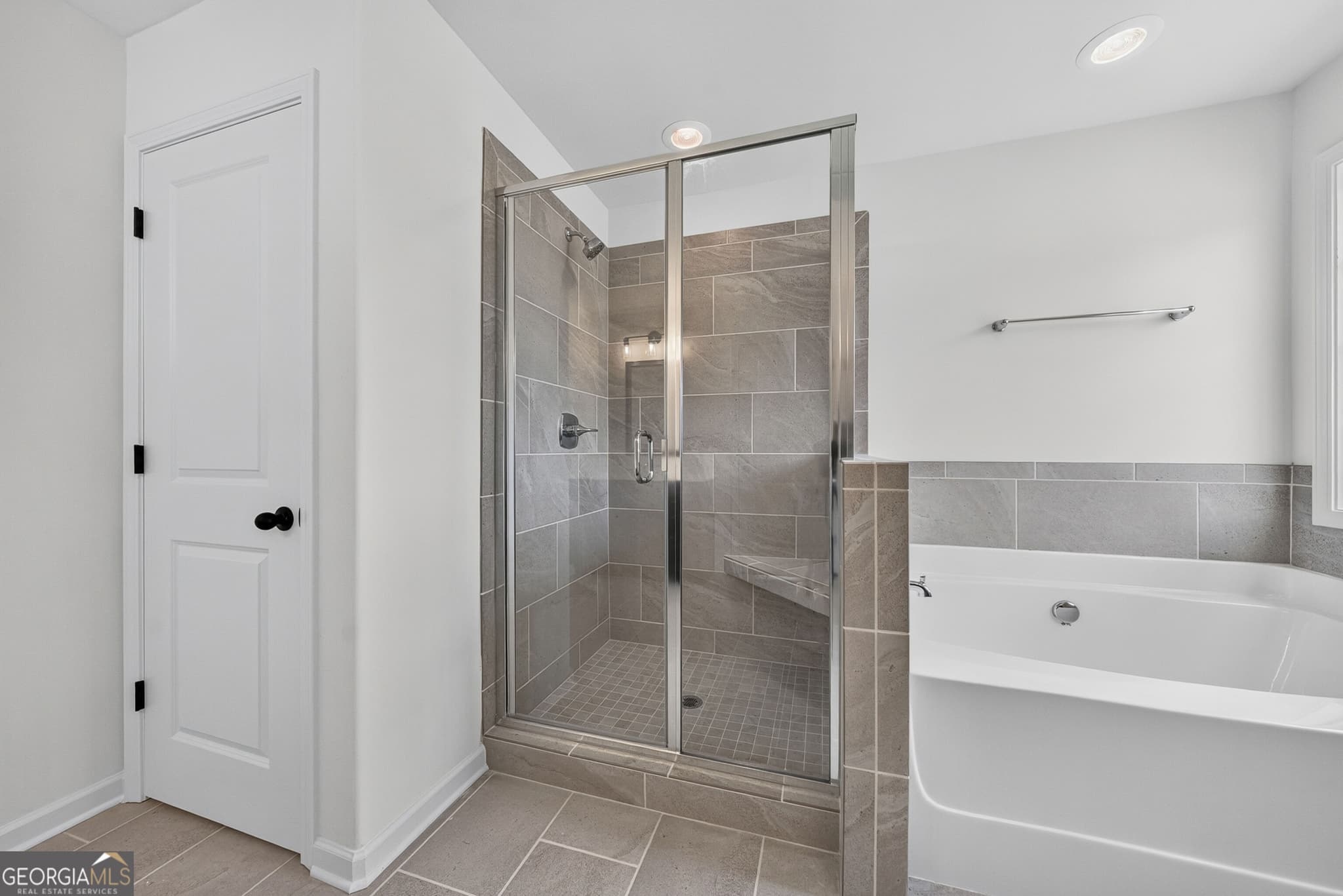 4 bedroom, 2.5 bathroom, 2,870 sq ft single family residence for sale at 9129 Kadie Way 131, Columbus, GA 31904 — photo 6