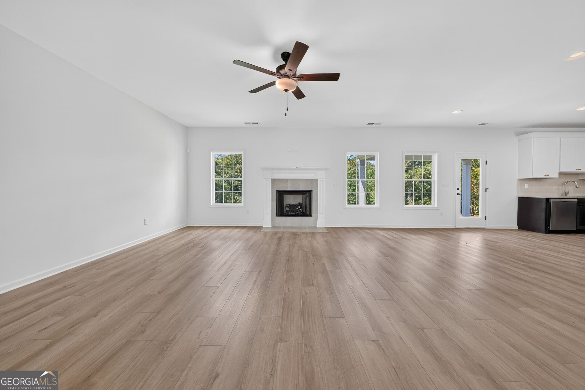 4 bedroom, 2.5 bathroom, 2,870 sq ft single family residence for sale at 9129 Kadie Way 131, Columbus, GA 31904 — photo 3