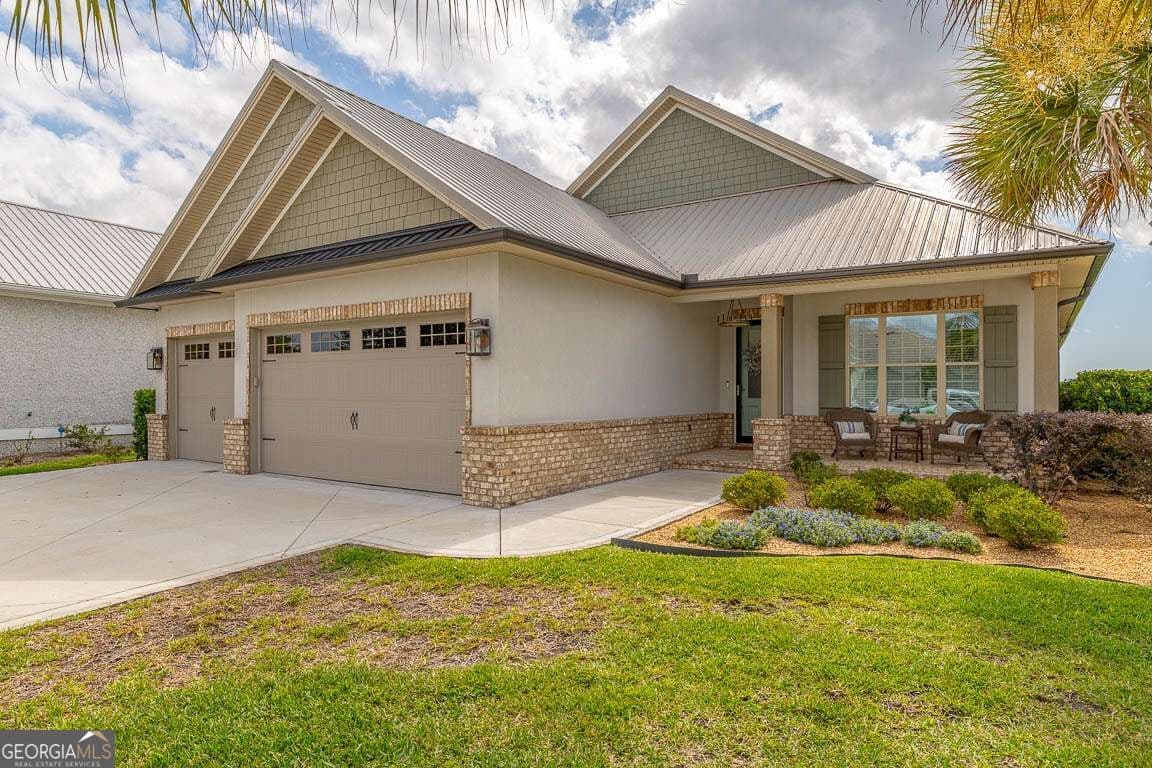 4 bedroom, 3 bathroom, 2,851 sq ft single family residence for sale at 237 Jake Colton Drive, Kingsland, GA 31548 — photo 1 of 64