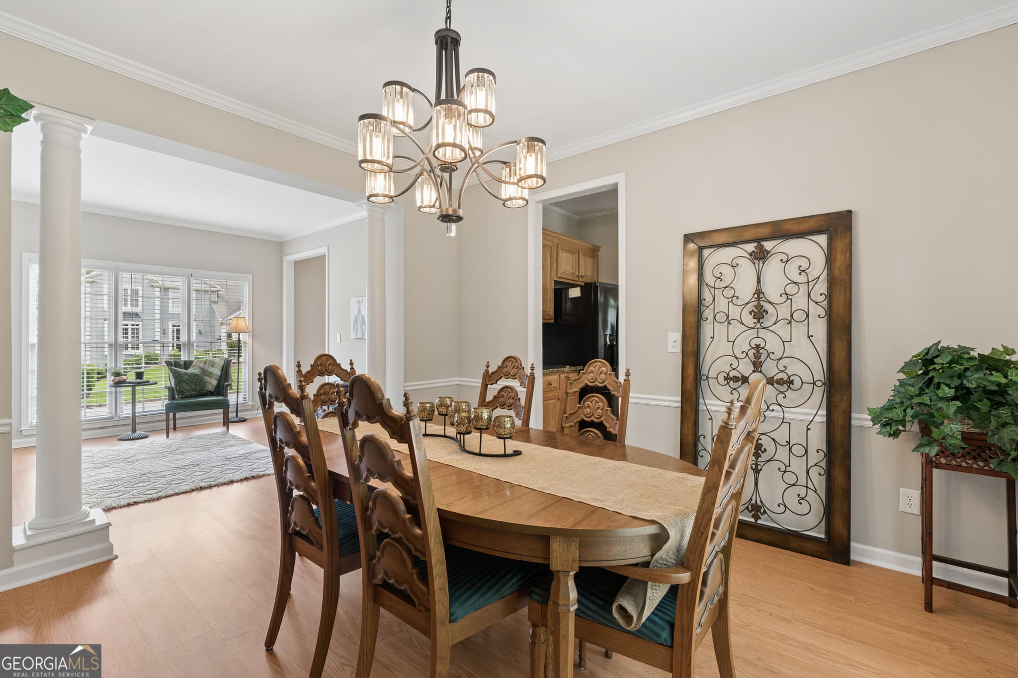 4 bedroom, 2.5 bathroom, 2,426 sq ft single family residence for sale at 420 Dunhill View Court, Alpharetta, GA 30005 — photo 6