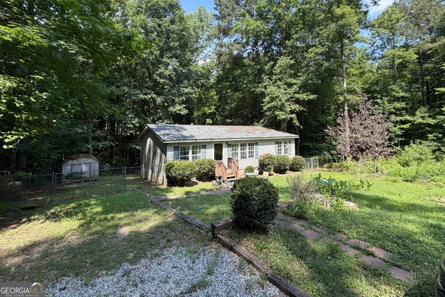 3 bedroom, 2 bathroom, 1,408 sq ft single family residence sold at 17 Brant Court, Monticello, GA 31064