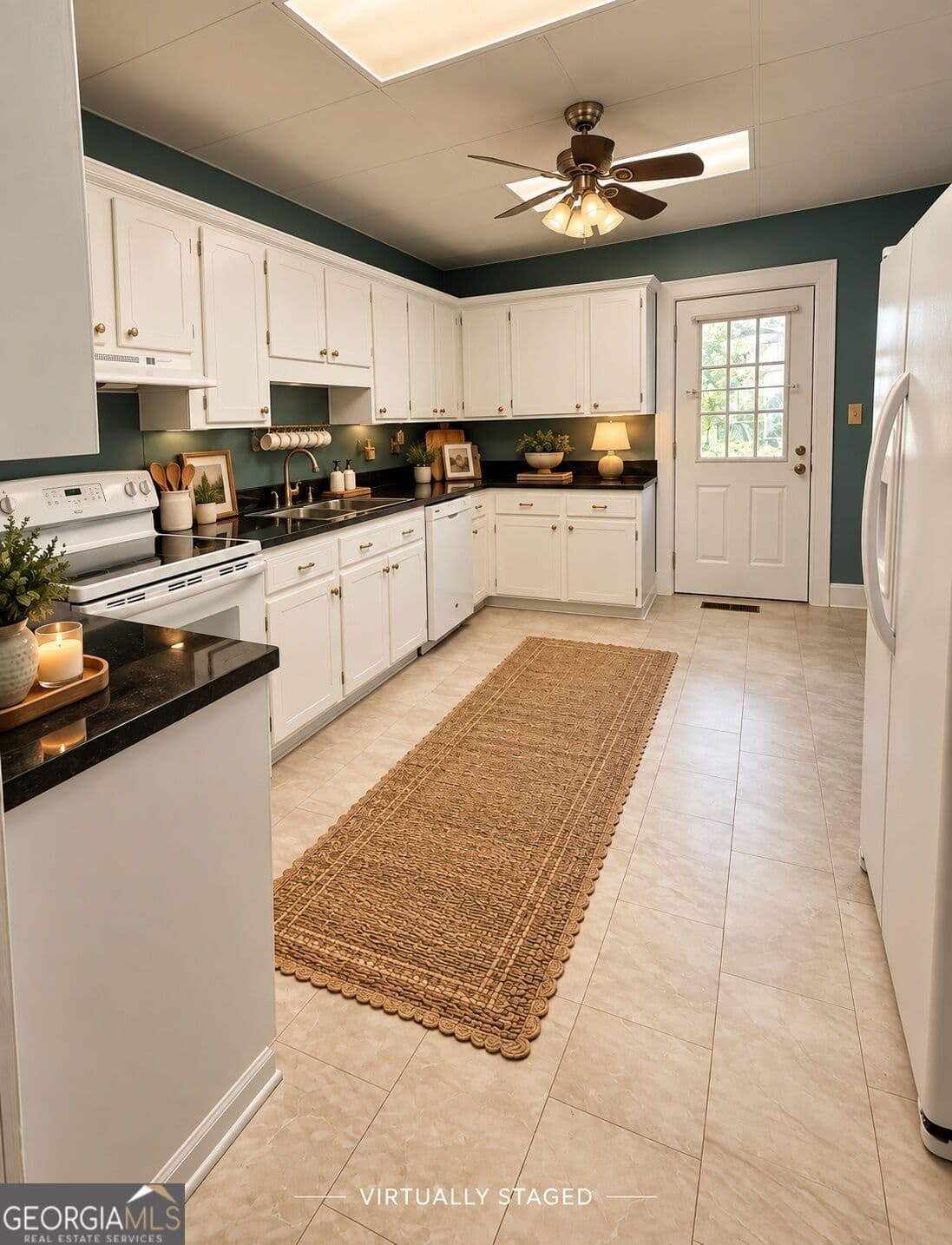 4 bedroom, 2 bathroom, 2,668 sq ft single family residence for sale at 151 S Tusten Street, Elberton, GA 30635 — photo 7