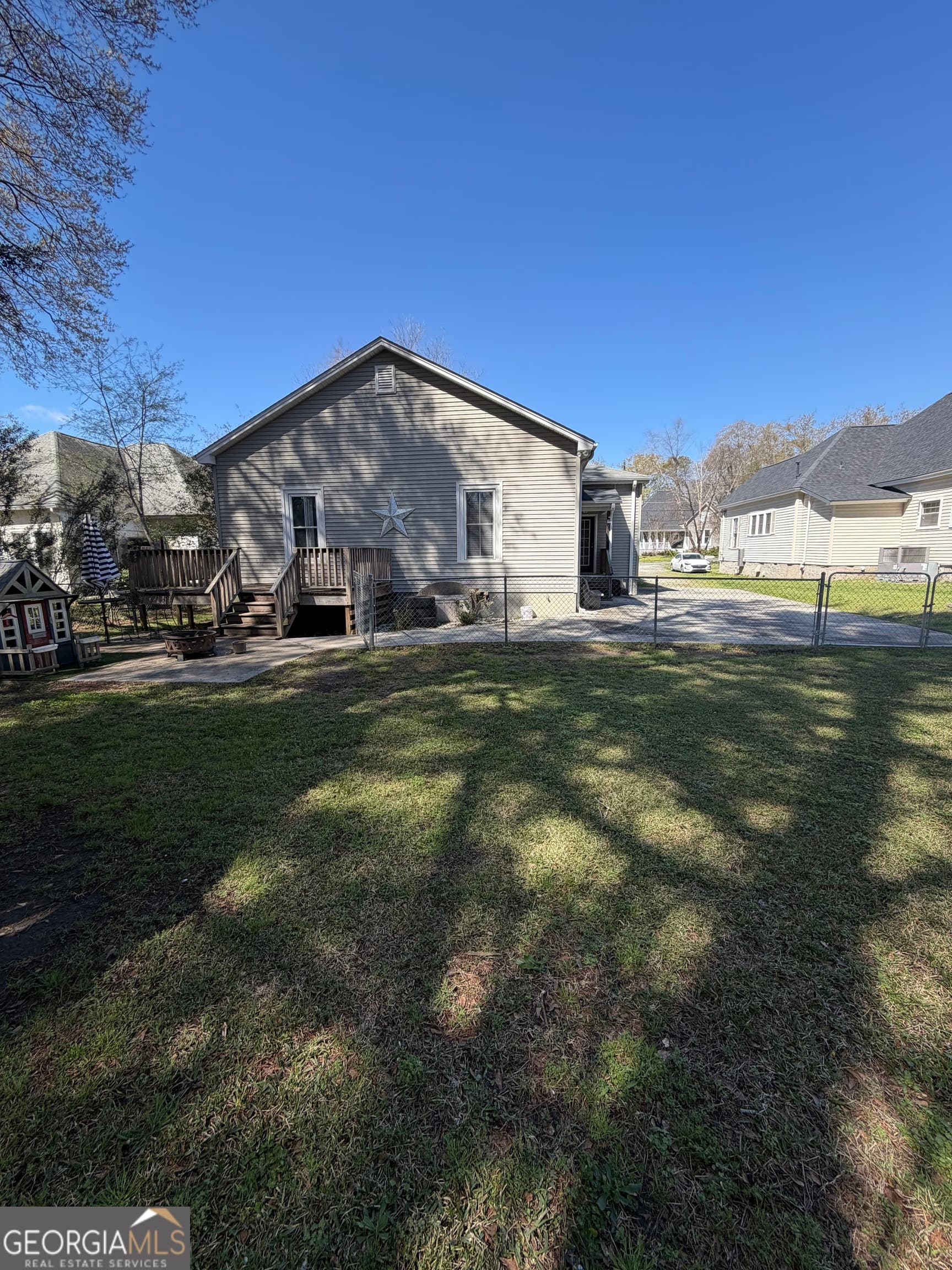 4 bedroom, 2 bathroom, 2,668 sq ft single family residence for sale at 151 S Tusten Street, Elberton, GA 30635 — photo 5