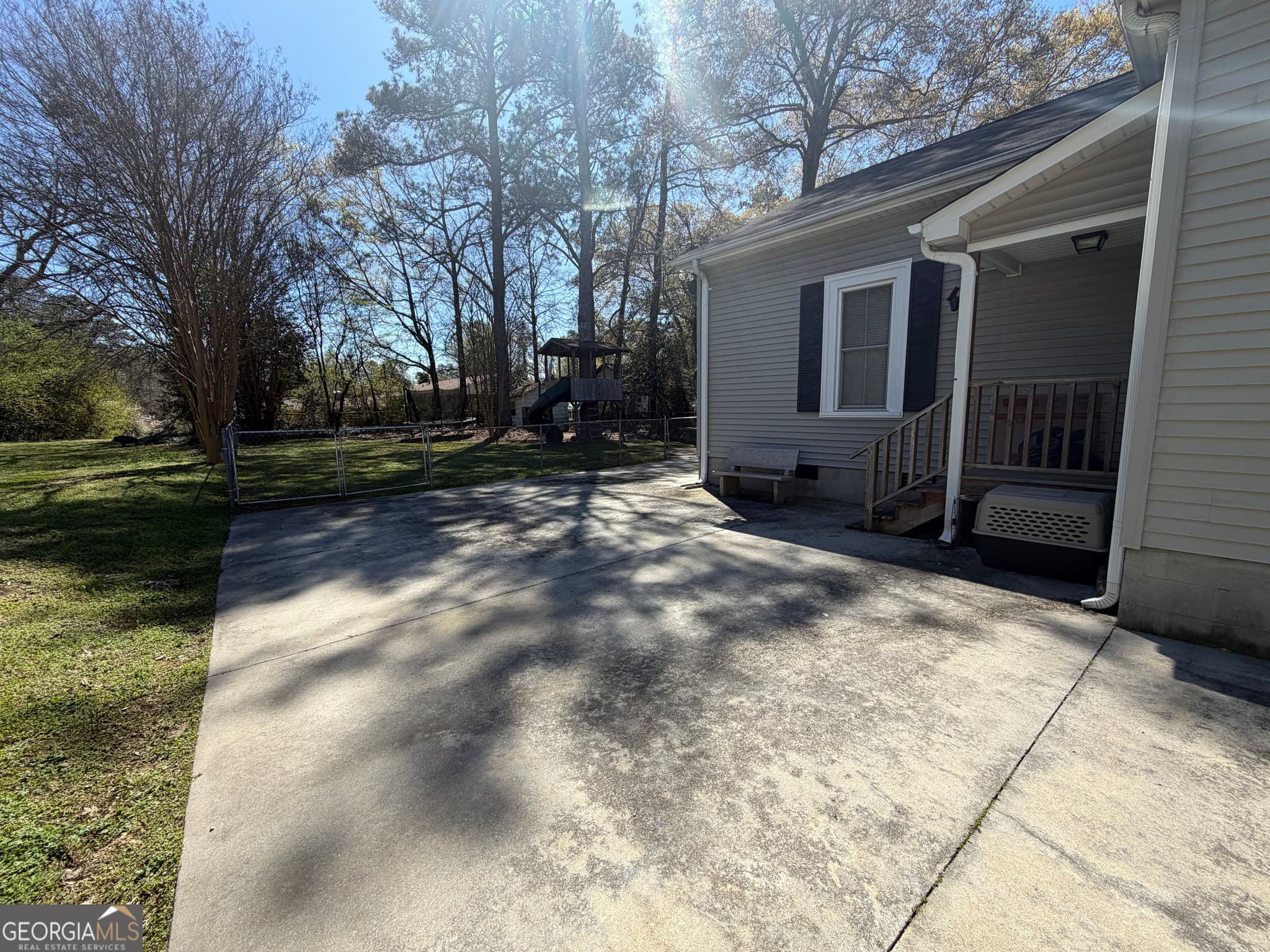 4 bedroom, 2 bathroom, 2,668 sq ft single family residence for sale at 151 S Tusten Street, Elberton, GA 30635 — photo 4