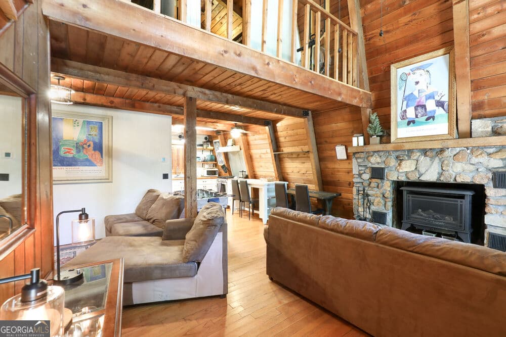 3 bedroom, 2 bathroom, 1,468 sq ft cabin,loft,single family residence for sale at 369 Normandy Trail, Lavonia, GA 30553 — photo 3