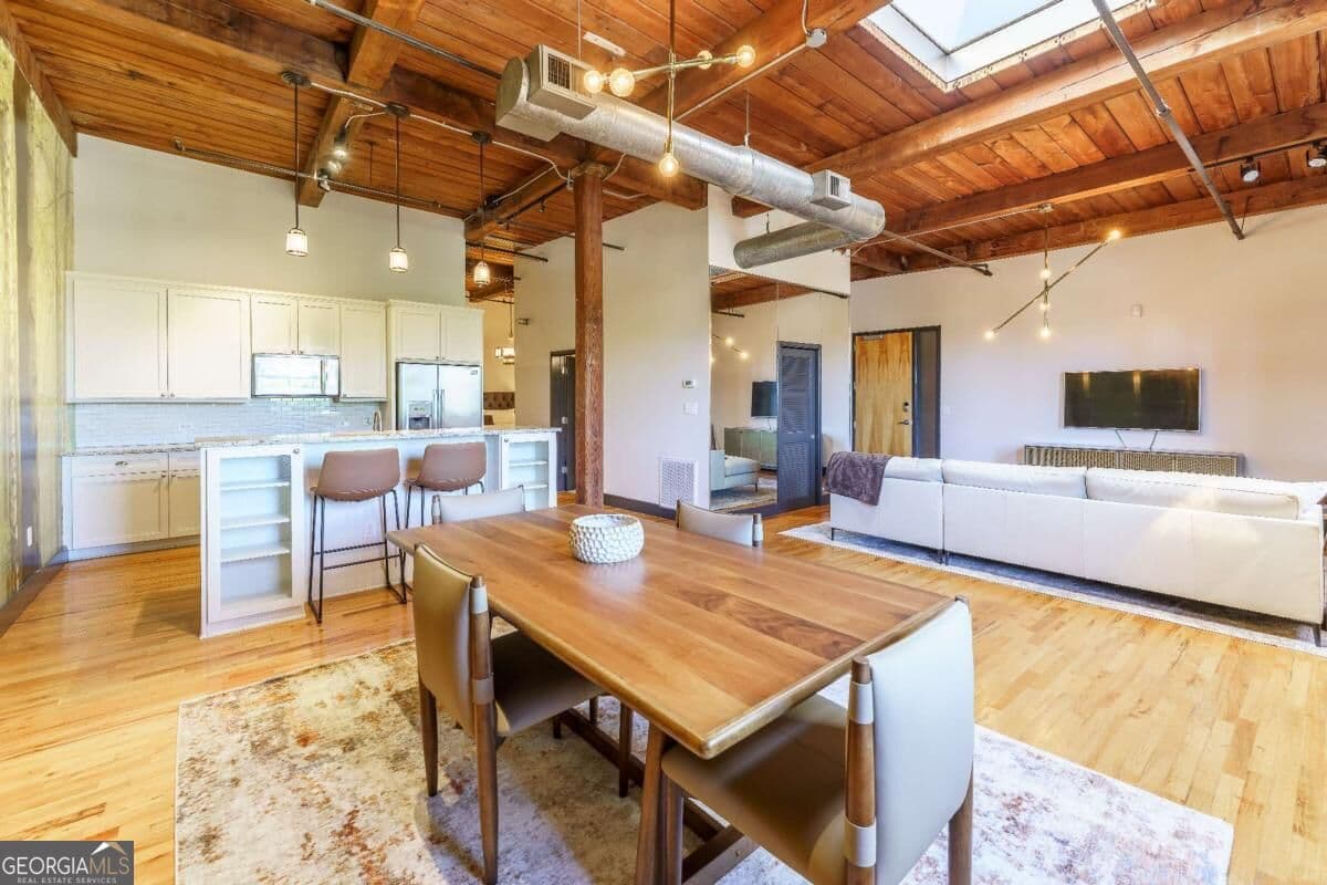 1 bedroom, 1 bathroom, 1,176 sq ft loft,condominium for sale at 490 Marietta Street 310, Atlanta, GA 30313 — photo 7