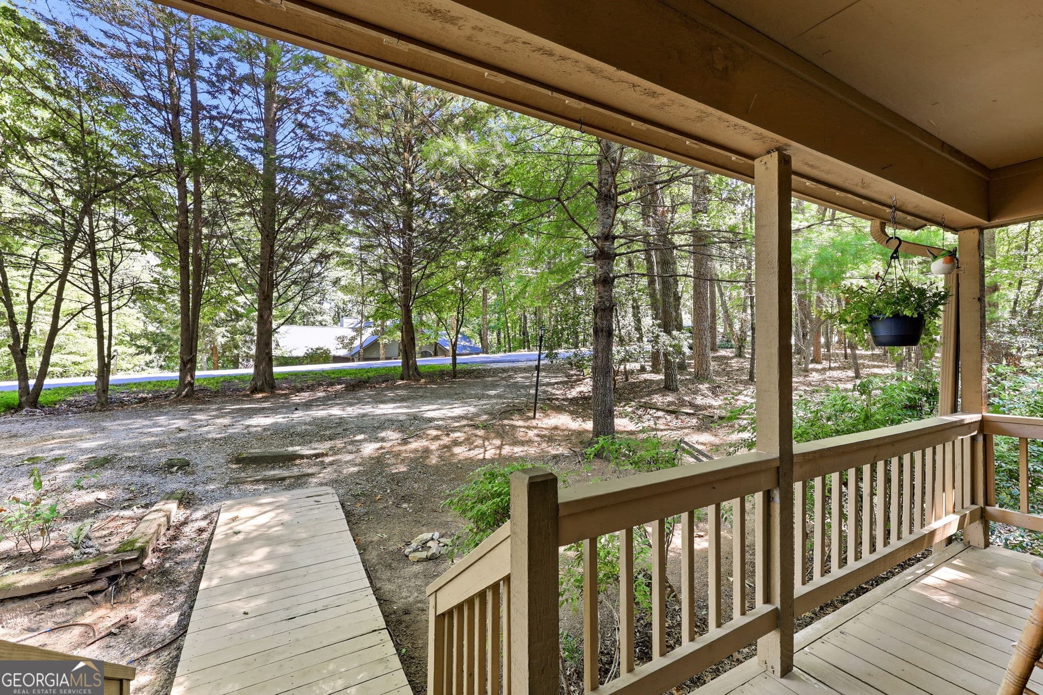 3 bedroom, 2 bathroom, 1,392 sq ft cabin,single family residence for sale at 416 Woodland, Sautee Nacoochee, GA 30571 — photo 9