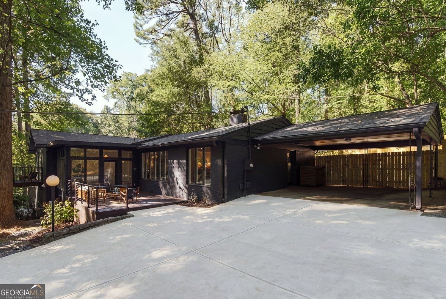4 bedroom, 4 bathroom, 4,027 sq ft single family residence for sale at 922 Barton Woods Road, Atlanta, GA 30307 — photo 6